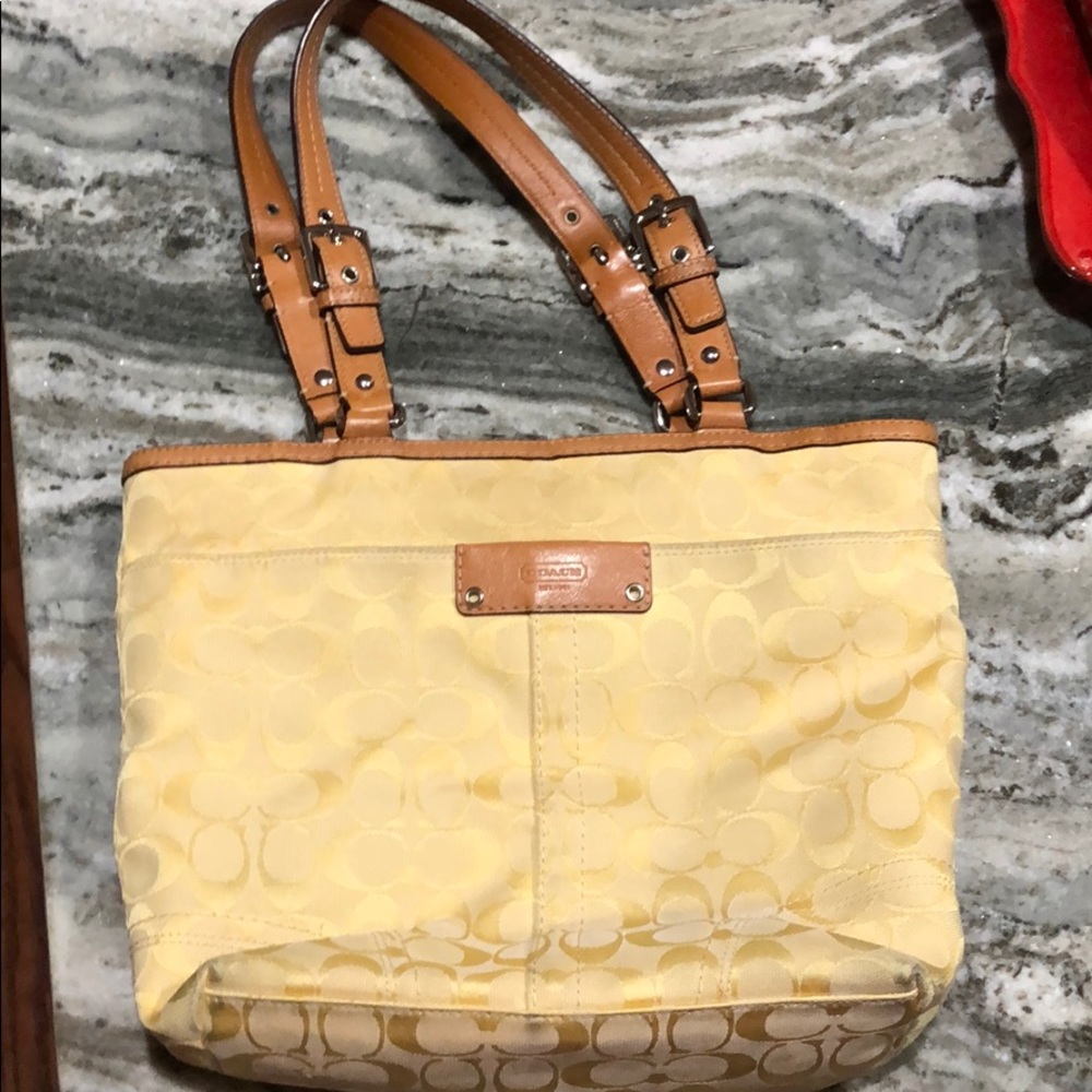 Authentic Coach Yellow Classic Signature Purse